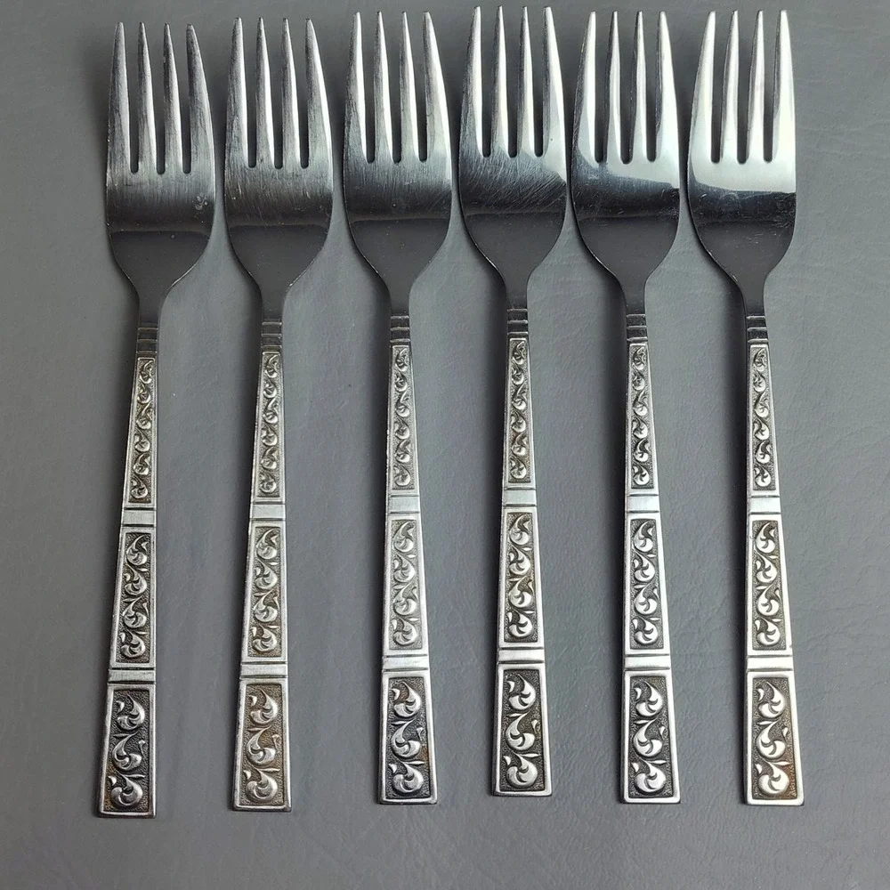 Vintage Riviera RIF4 Stainless Flatware Japan Set Of 43 Scroll Black Textured